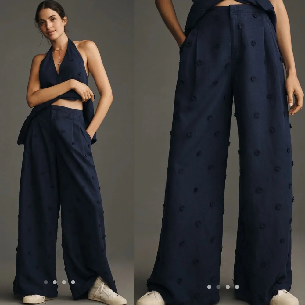 2 pieces Linen blend halter vest + Tailored linen blend embellished trousers - Picture 3 of 16